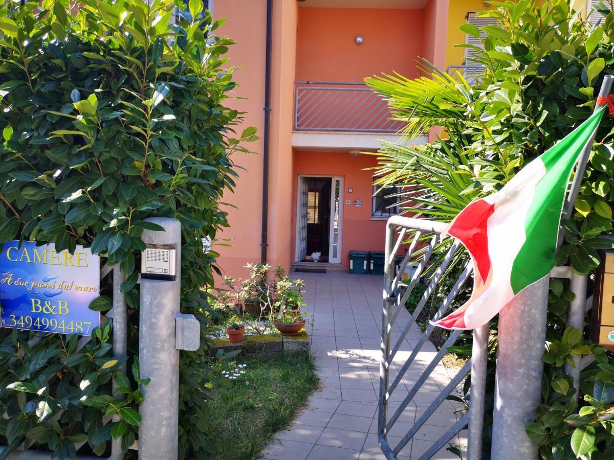 A Due Passi Dal Mare B&B Numana Dış mekan fotoğraf