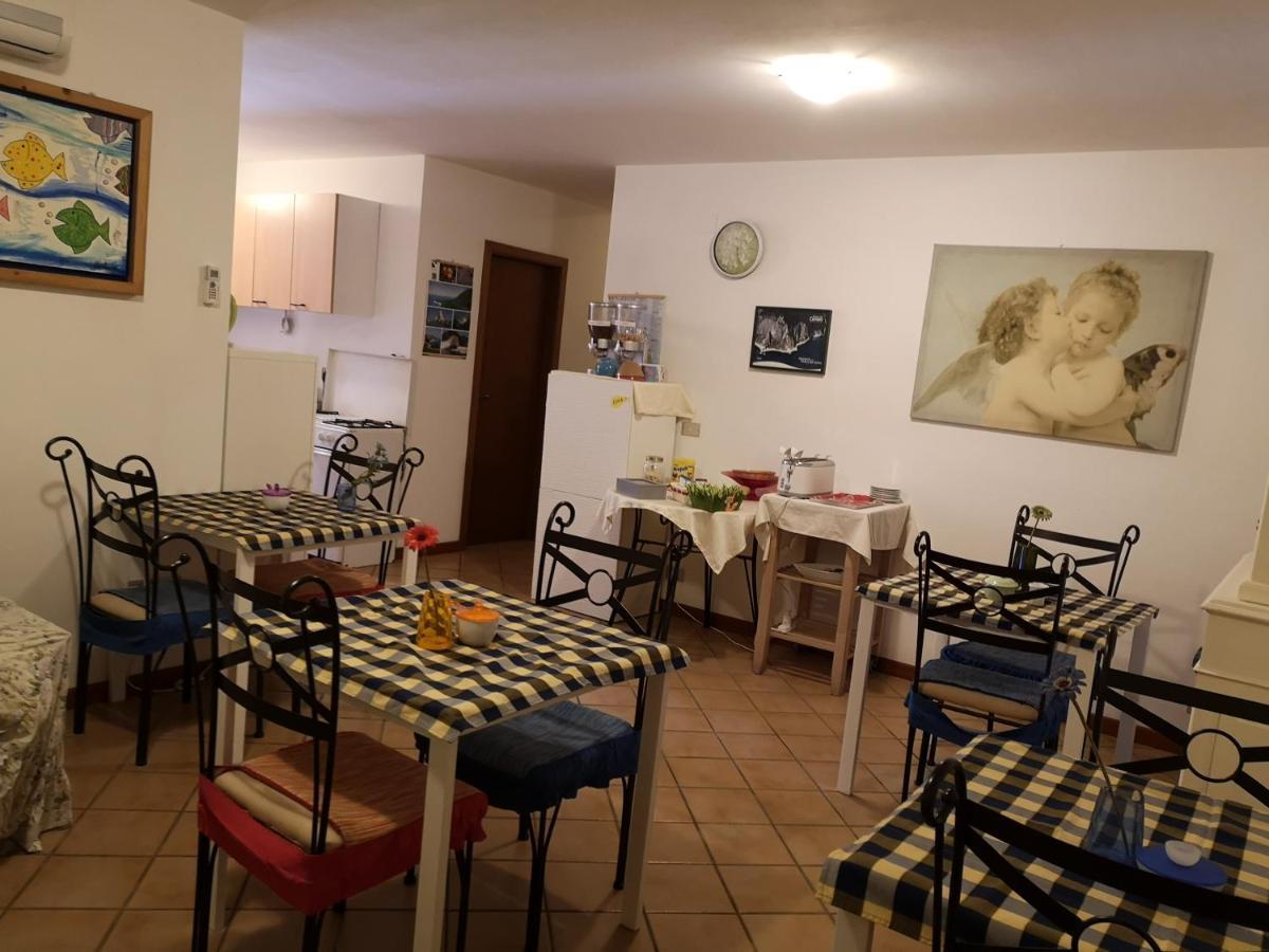 A Due Passi Dal Mare B&B Numana Dış mekan fotoğraf