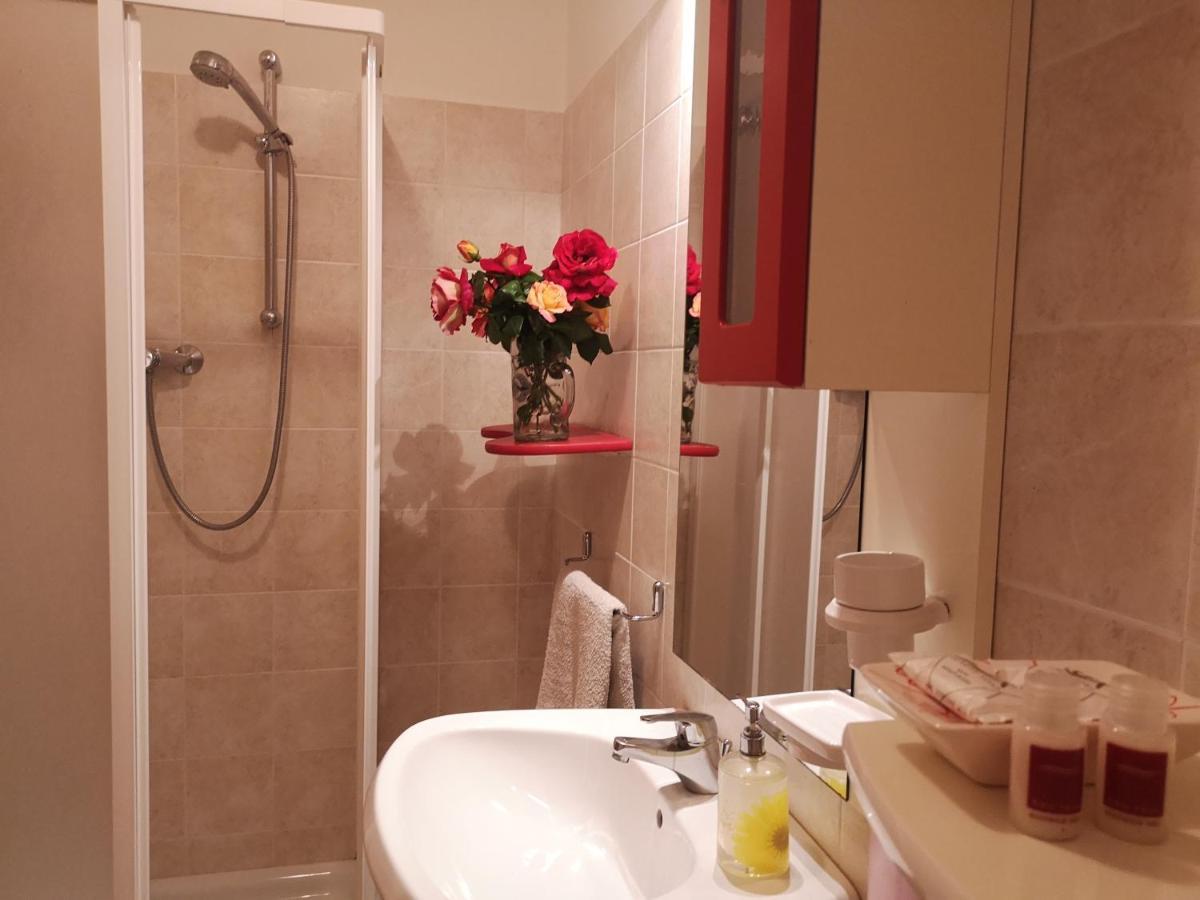 A Due Passi Dal Mare B&B Numana Dış mekan fotoğraf